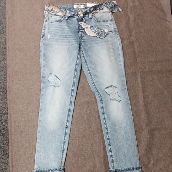 Maurices Light Blue Ankle Jeans with Printed Belt - Picture 1 of 2